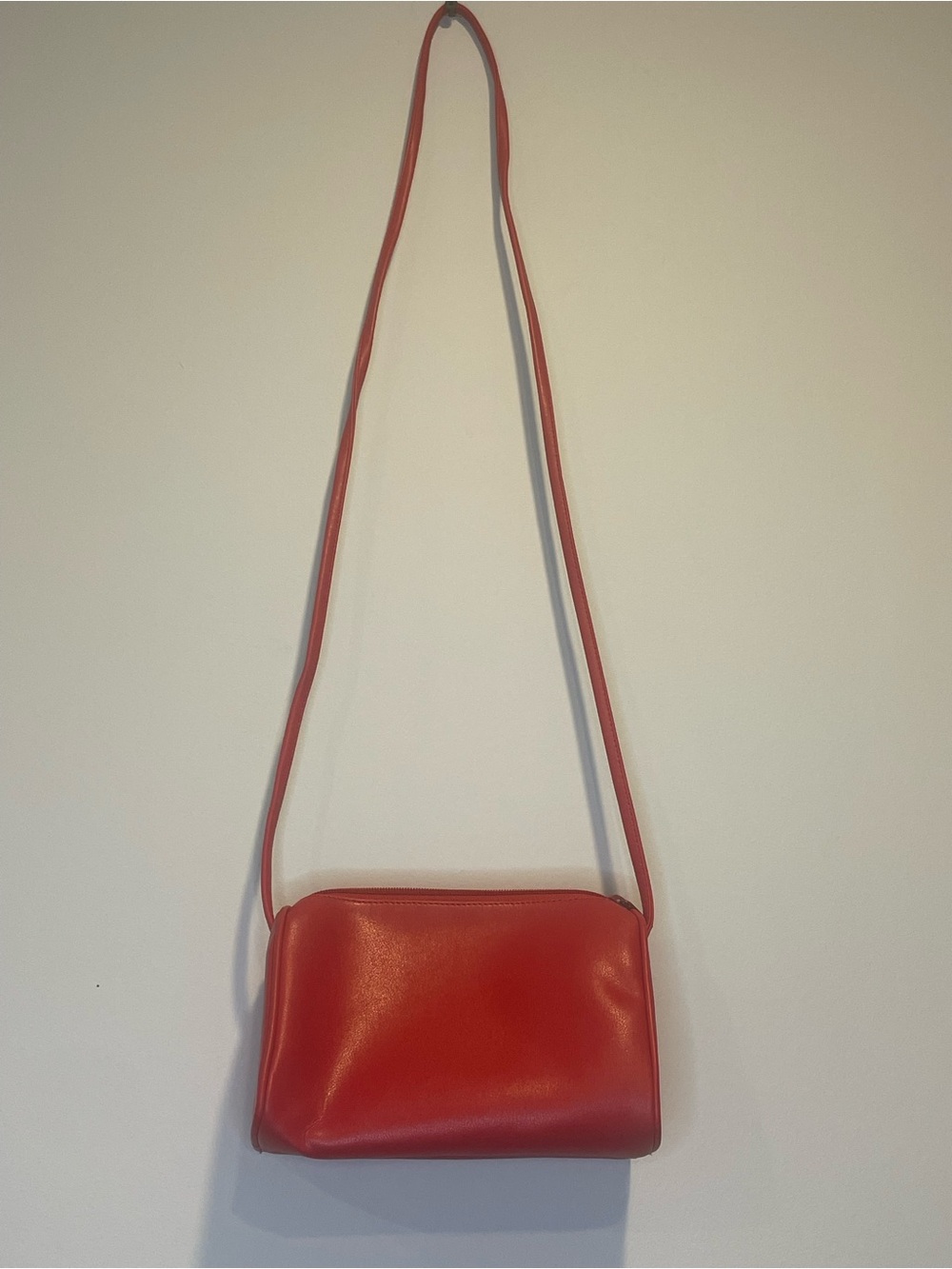 Red Triangular Crossbody Shoulder Bag - Sleek Everyday Style